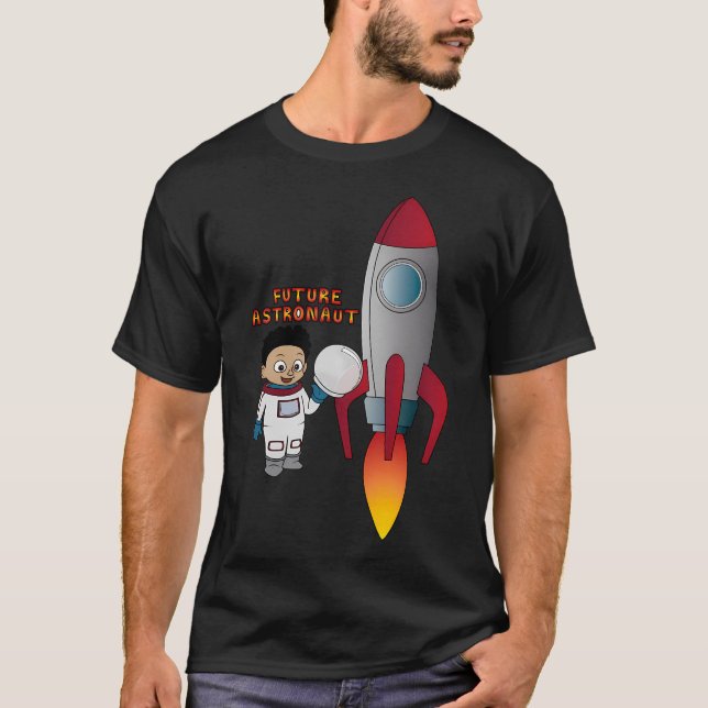 Camiseta 'Astronauta Futuro' Com Foguete (Afro) (Frente)