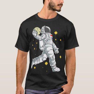 Camiseta Astronauta Jogando Basquete Com A Lua.