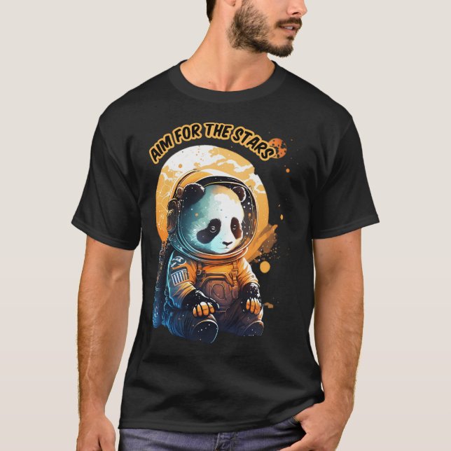 Camiseta Astronauta Panda Aponta Para As Estrelas (Frente)