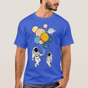 Camiseta Astronauta Segurando Balões da Aroace