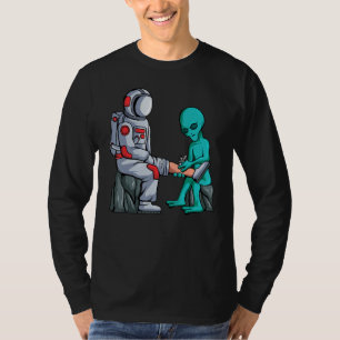 Camiseta Astronauta Tatuador alienígena Tatuando OVNI Lover