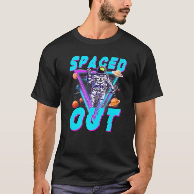 Camiseta Astronauta Vaporwave Spa Exterior Espacial (Frente)