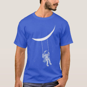 Camiseta Astronauts Playing Swing Game Mars Costume Planets