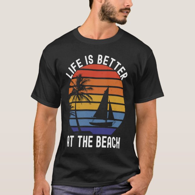Camiseta at the Beach Beach Clothing (Frente)