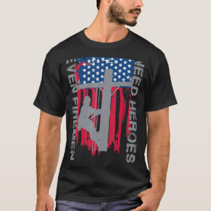 Camiseta Até Bombeiros Precisam de Heróis Lineman