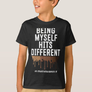 Camiseta Atinge Diferentes Cotações Positivas De Afirmação