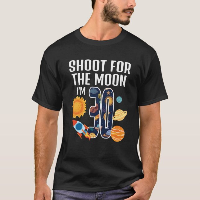 Camiseta Atire para o espaço exterior da Lua aniversário de (Frente)