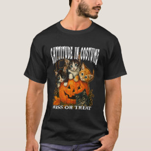 Camiseta Atitude de Gato em Fantasia CHIAR OU Tratar Gatinh