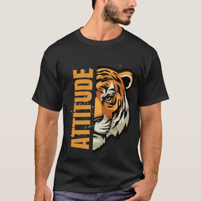 Camiseta atitude palavra com rosto de leão (Frente)