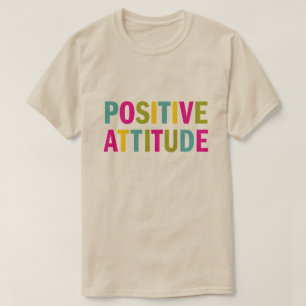 Camiseta Atitude positiva em cores brilhantes