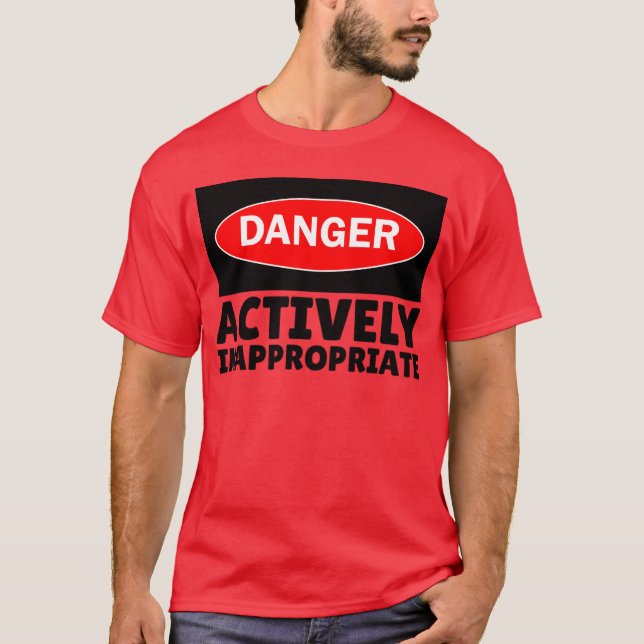 Camiseta Ativamente Inapropriado (Frente)