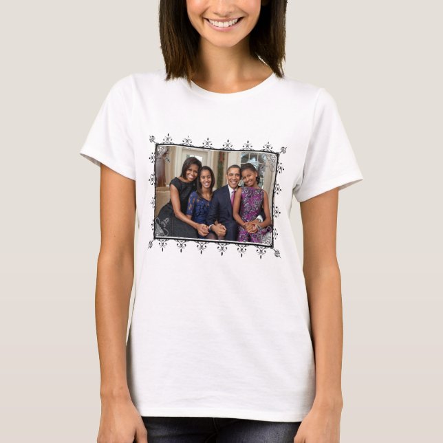 Camiseta Ato de Classe, Presidente Obama e Retrato Familiar (Frente)
