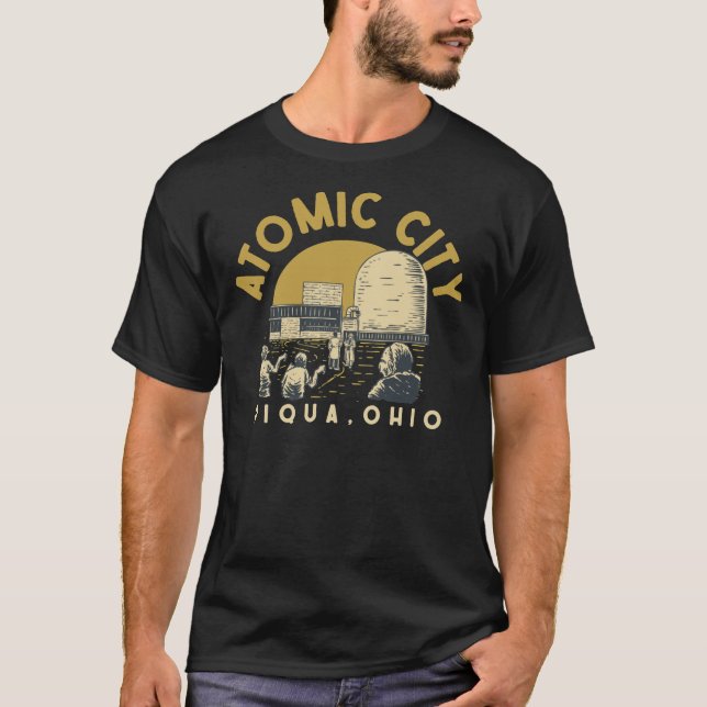 Camiseta Atomic City - Piqua, Ohio Classic T-Shirt (Frente)