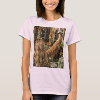 Camiseta Atrizes Comprando No Plaza