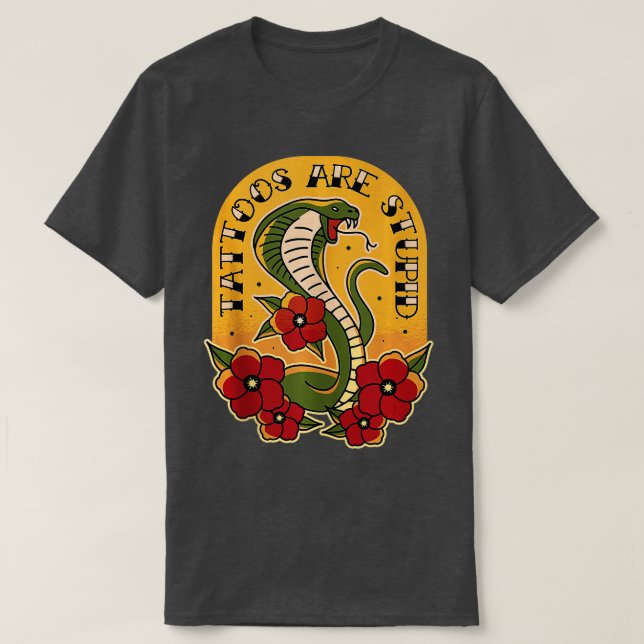 Camiseta Attoos são operações estúpidas (Frente do Design)