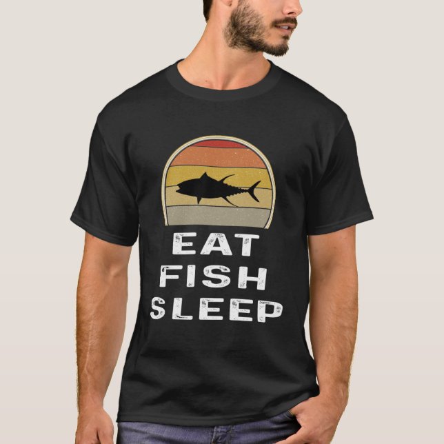 Camiseta Atum Pesca Pescador Comer Peixes Dormindo (Frente)