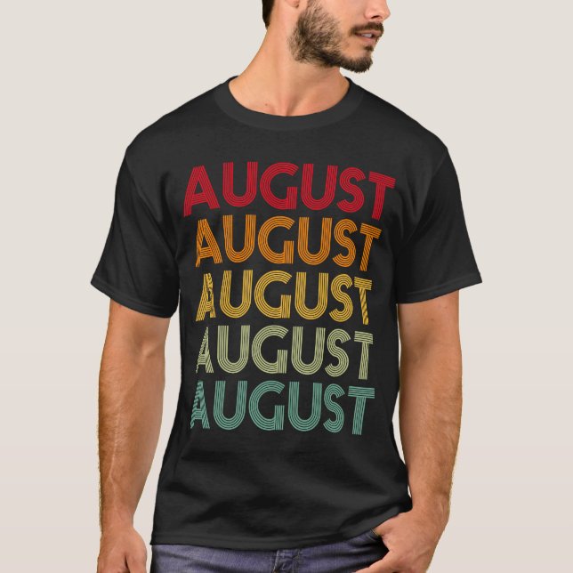 Camiseta August Retro Name Humor Apelido (Frente)