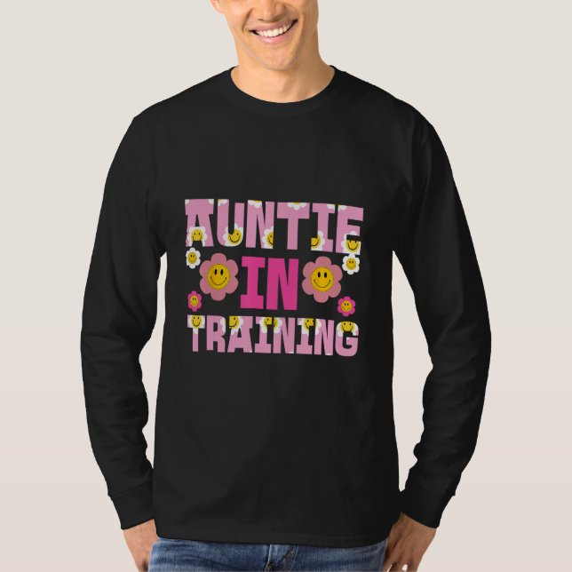 Camiseta Auntie In Training (Frente)