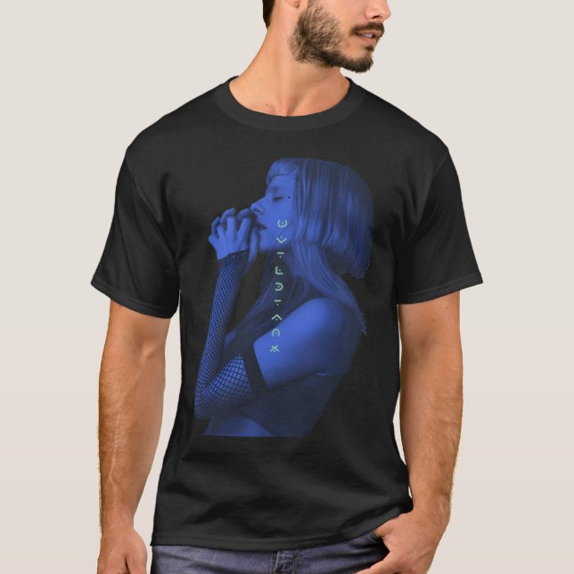 Camiseta Aurora Aksnes A Semente (Frente)