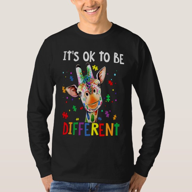 Camiseta Autism Awareness Day Giraffe It's Ok To Be Differe (Frente)