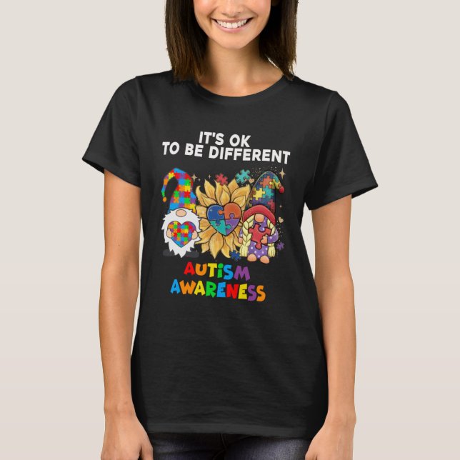 Camiseta Autism Awareness Gnomes Sunflower Its Ok To Be Dif (Frente)