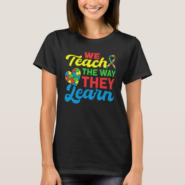 Camiseta Autism Awareness School Teaching Proud Autism Teac (Frente)