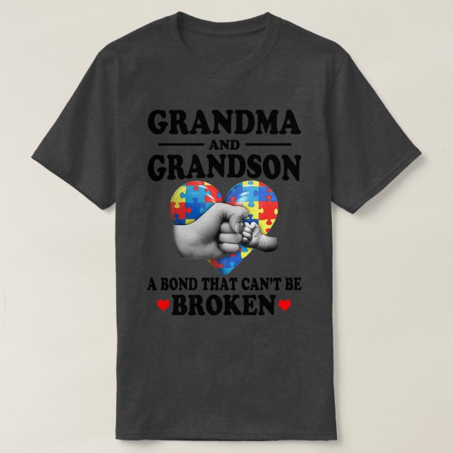 Camiseta Autism Grandma And Grandson A Bond That Canx27t Be (Frente do Design)