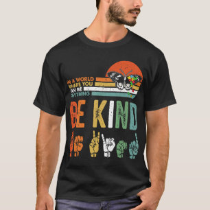Camiseta Autismo-Autismo Num Mundo Onde Você Pode Ser Qualq