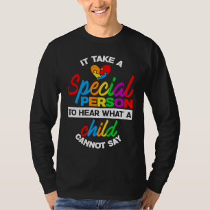 Camiseta Autismo É Preciso Uma Pessoa Especial Para Ouvir O