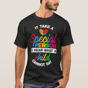 Camiseta Autismo É Preciso Uma Pessoa Especial Para Ouvir O