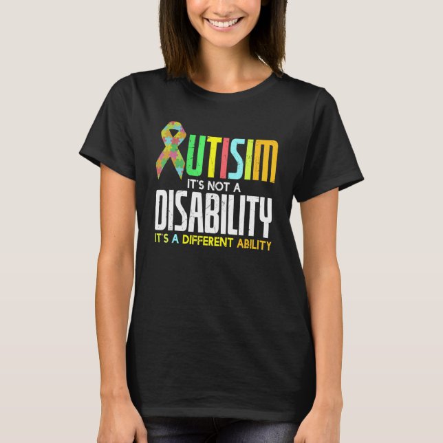 Camiseta Autismo legal Sem Deficiência Apenas Outro Carro D (Frente)