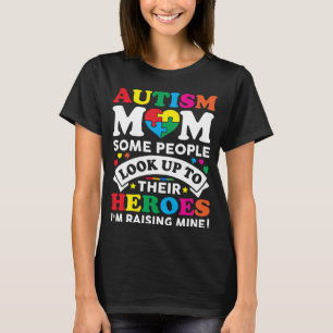 Camiseta Autismo Mãe Algumas Pessoas Olham Para Os Seus Her