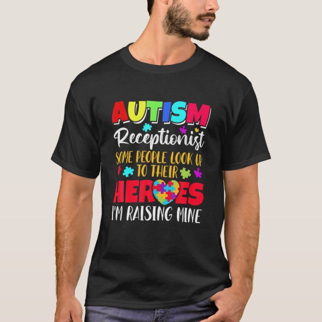 Camiseta Autismo Recepcionista Algumas Pessoas Olham Para O (Frente)