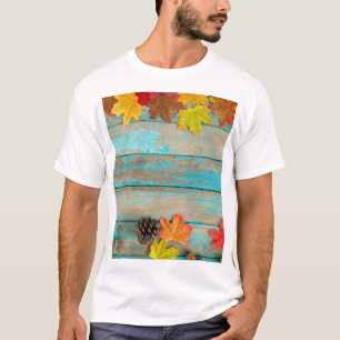 Camiseta Autumn Maple: Pinecone Nature Frame.