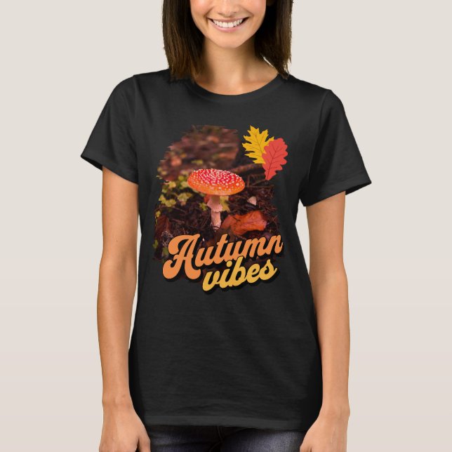Camiseta Autumn Vibes, cogumelos vermelhos (Frente)
