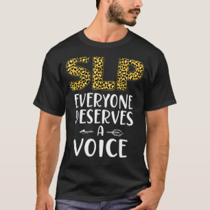 Camiseta Auxiliar Terapêutico de Discurso SLP Leopard Che