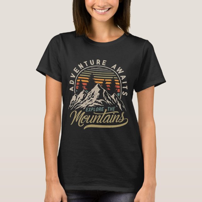 Camiseta Aventura Aguarda A Vintagem Das Montanhas (Frente)