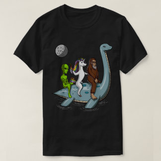 Camiseta Aventura Alien Bigfoot Unicórnio Nessie