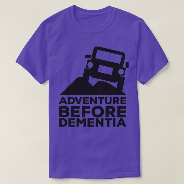 Camiseta Aventura antes da demência nos zumbis fora da estr (Frente do Design)