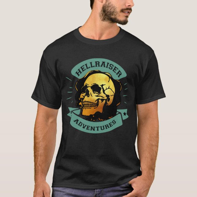 Camiseta Aventura Caveira Dourada Hellraiser (Frente)