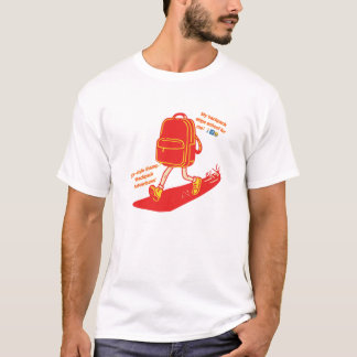 Camiseta Aventura da Mochila que pula a Escola