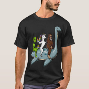 Camiseta Aventura de Criptozoologia