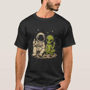 Camiseta Aventura Divertida do Astronauta e do Alien Amigáv