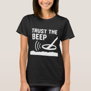 Camiseta Aventura do Detector de Metais Confie no Bipe