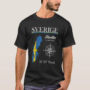 Camiseta Aventura na Suécia Está Lá Sverige Bandeira Sueca