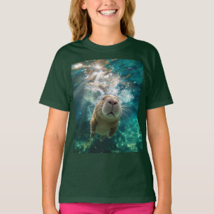 Camiseta "Aventura Oceânica de Capybara"