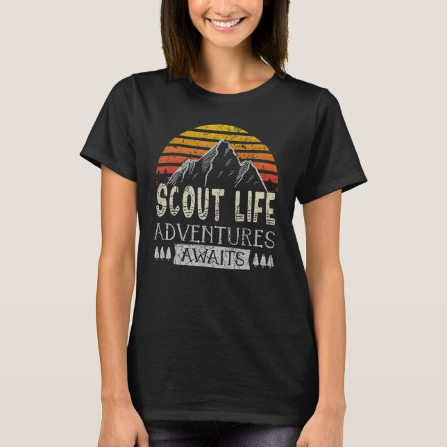 Camiseta Aventuras da Vida Escoteiro Aguarda Esboço (Frente)