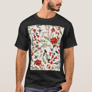 Camiseta Aves e Flores: Design Floral sem costura