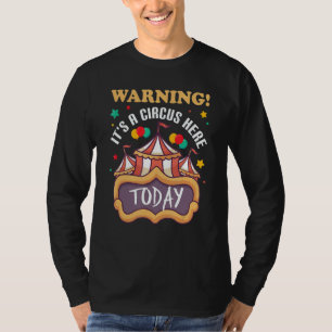 Camiseta Aviso É Um Circo Aqui Hoje Festa de Carnaval