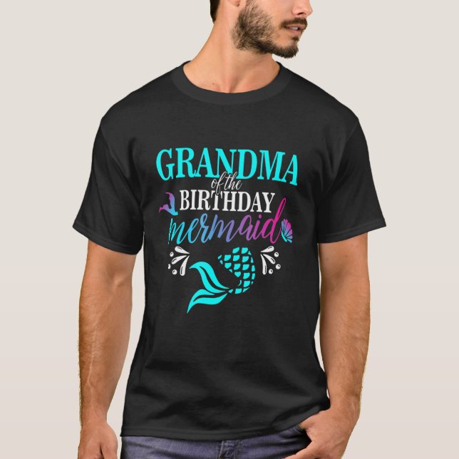 Camiseta Avó Da Família Aniversário Sereia Correspondente (Frente)
